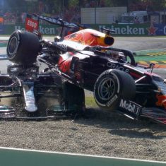 max-verstappen-lewis-hamilton-monza-baleset