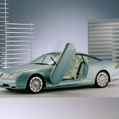 Die Zukunft fährt vor: Mercedes-Benz F 200 Imagination im Jahr 1996The future came one step closer in 1996: Mercedes-Benz F 200 Imagination