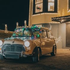 mini-driving-home-for-christmas-chris-rea