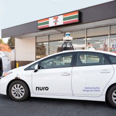 nuro-autonom-mobilitas-onvezeto-auto-toyota-prius