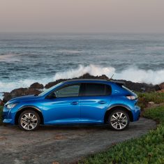 peugeot-e-208-elektromos