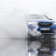 Vezetéstechnikai tanpályát adtak át a szabolcsi Máriapócso