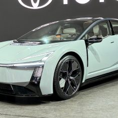 toyotacorollaconcept1