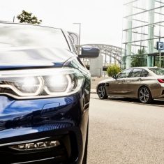 uj-BMW-330e-limuzin-2