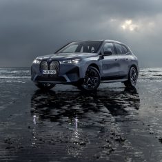 uj-bmw-ix-m60-elektromos-suv-2